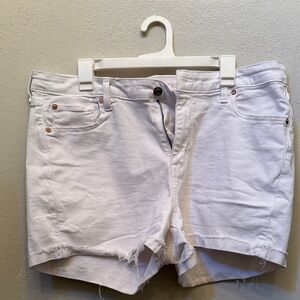 American Eagle 🦅 White Women's Next Levil Stretch Denim Cutoff Shorts
